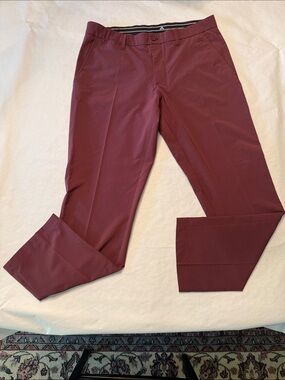 J.Lindeberg Men's Dress Pants in Burgundy